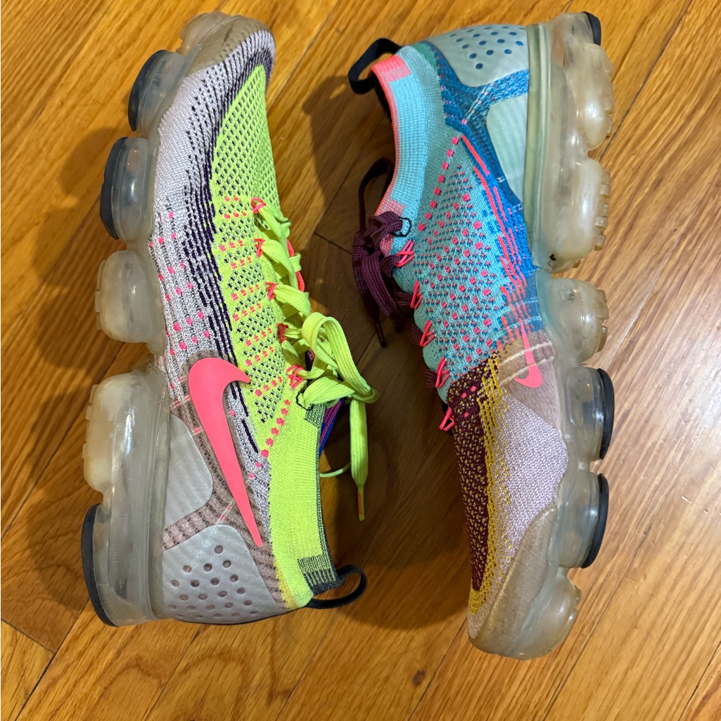 Nike Air Vapormax Flyknit 2 ‘Random’